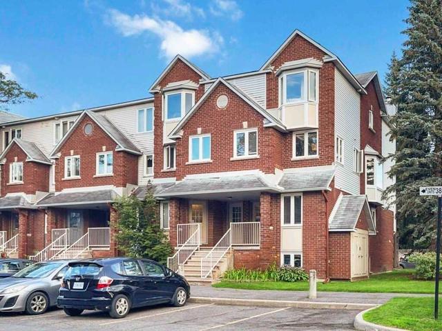384 Briston Pvt, Townhouse with 2 bedrooms, 2 bathrooms and 1 parking in Ottawa ON | Image 1