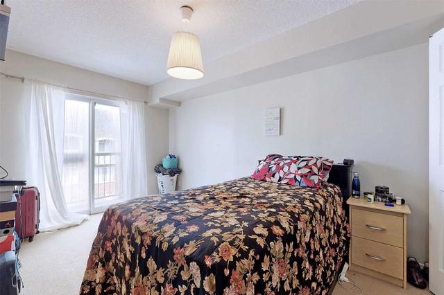 235 - 25 Turntable Cres, Townhouse with 3 bedrooms, 2 bathrooms and 1 parking in Toronto ON | Image 13
