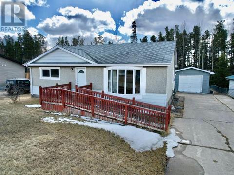 4823 Ravine Drive, House detached with 2 bedrooms, 1 bathrooms and 4 parking in Swan Hills AB | Card Image