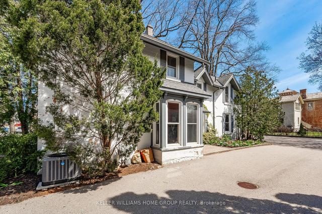 22 Liverpool St, House detached with 2 bedrooms, 2 bathrooms and 12 parking in Guelph ON | Image 32