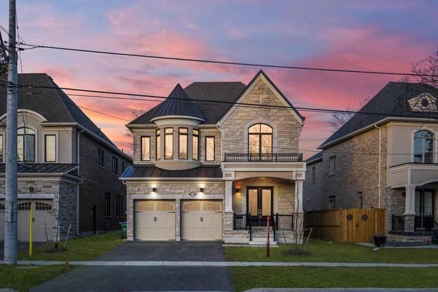 2371 Cliff Rd, House detached with 4 bedrooms, 5 bathrooms and 6 parking in Mississauga ON | Image 1