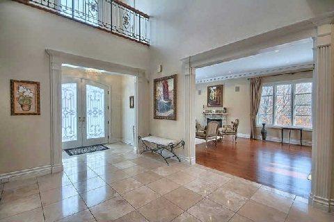 87 Arnold Ave, House detached with 5 bedrooms, 6 bathrooms and 6 parking in Vaughan ON | Image 2