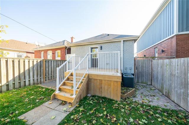 137 Gage Avenue N, House detached with 3 bedrooms, 2 bathrooms and null parking in Hamilton ON | Image 38