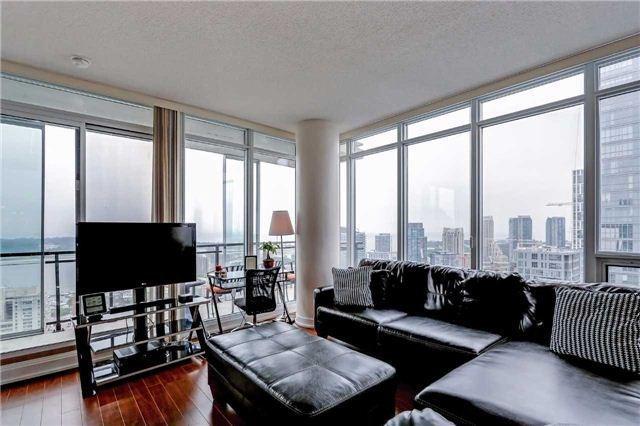 3309 - 25 Capreol Crt, Condo with 2 bedrooms, 2 bathrooms and 1 parking in Toronto ON | Image 2