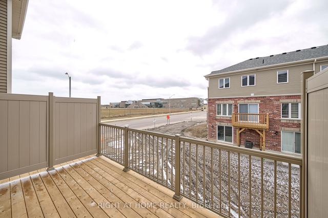 3 Tobias Lane, House attached with 2 bedrooms, 2 bathrooms and 2 parking in Barrie ON | Image 15