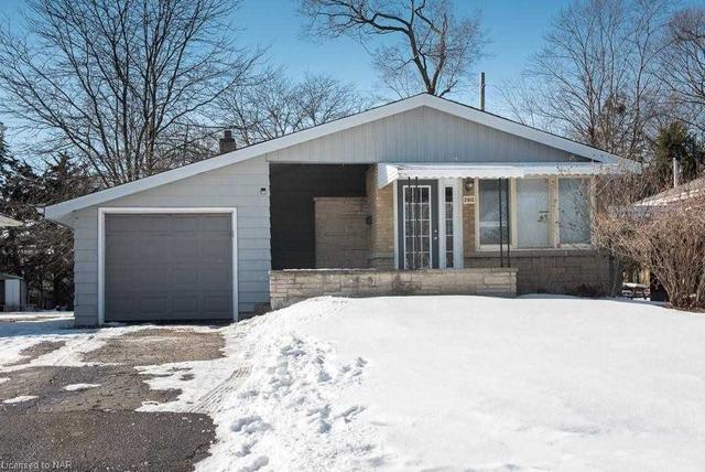 280 Glenridge Ave, House detached with 3 bedrooms, 2 bathrooms and 5 parking in St. Catharines ON | Image 1
