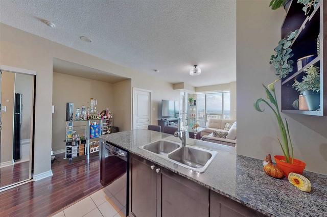2312 - 3525 Kariya Dr, Condo with 1 bedrooms, 1 bathrooms and 1 parking in Mississauga ON | Image 7