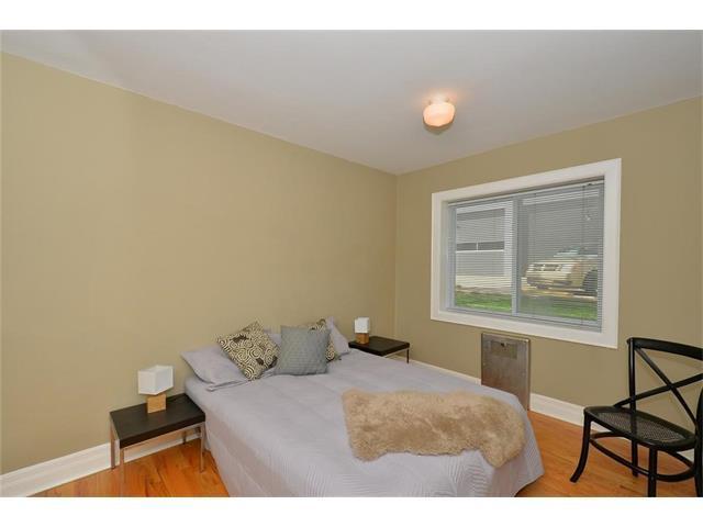 9 - 330 19 Avenue Sw, Condo with 2 bedrooms, 1 bathrooms and null parking in Calgary AB | Image 2