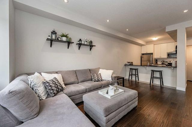 41 - 201 Westbank Tr, House attached with 2 bedrooms, 2 bathrooms and 2 parking in Hamilton ON | Image 6
