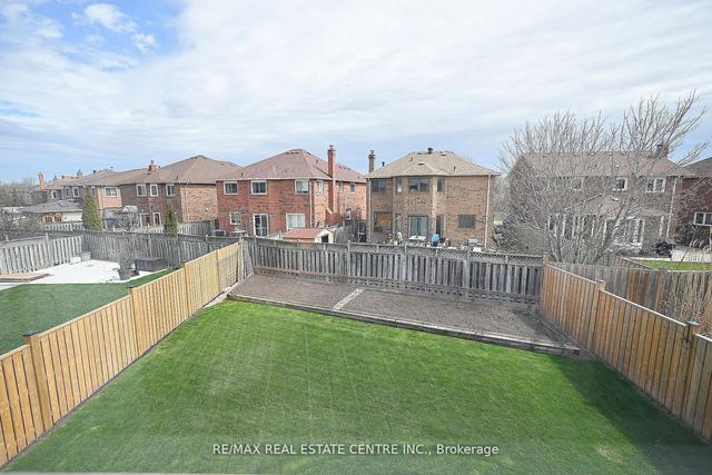 5205 Buttermill Crt, House detached with 4 bedrooms, 3 bathrooms and 4 parking in Mississauga ON | Image 19