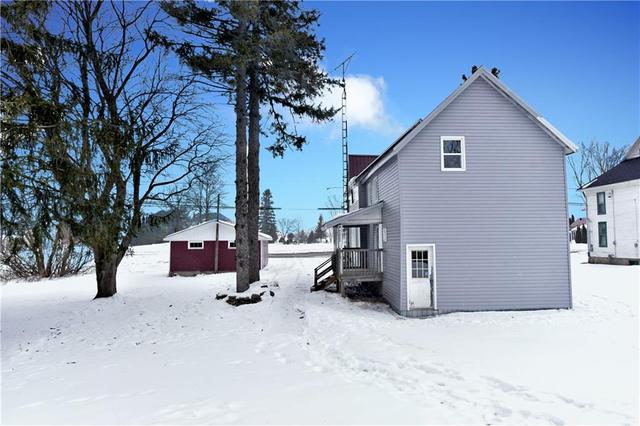 63 Main Street E, House detached with 3 bedrooms, 2 bathrooms and 6 parking in Athens ON | Image 5
