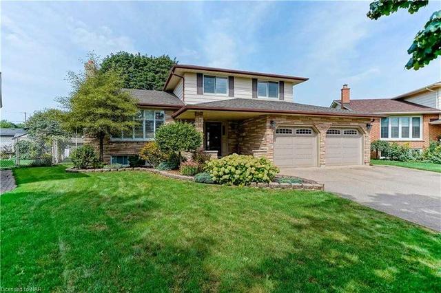 19 Amberwood Crt, House detached with 3 bedrooms, 4 bathrooms and 6 parking in St. Catharines ON | Image 12