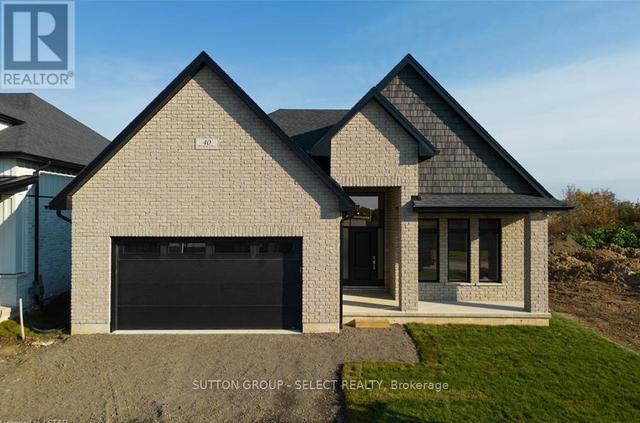 lot 2 Briscoe Cres, House detached with 2 bedrooms, 2 bathrooms and 4 parking in Strathroy Caradoc ON | Image 1