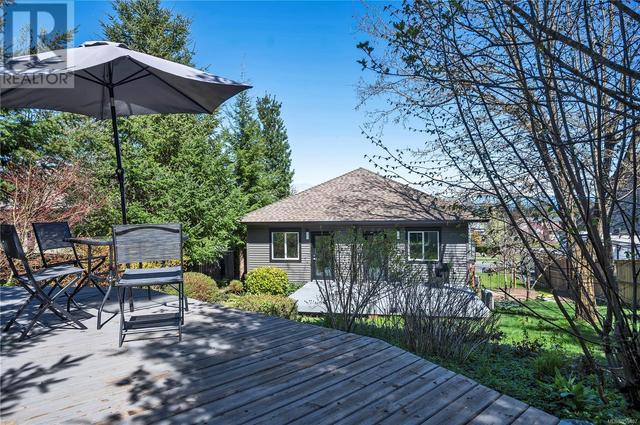 953 Holm Rd, House detached with 4 bedrooms, 3 bathrooms and 4 parking in Campbell River BC | Image 50