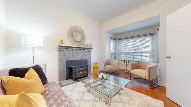 616 Delaware Ave N, House detached with 3 bedrooms, 2 bathrooms and 5 parking in Toronto ON | Image 23