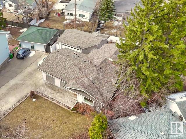 33 Grandora Cr, House detached with 2 bedrooms, 2 bathrooms and null parking in St. Albert AB | Image 41