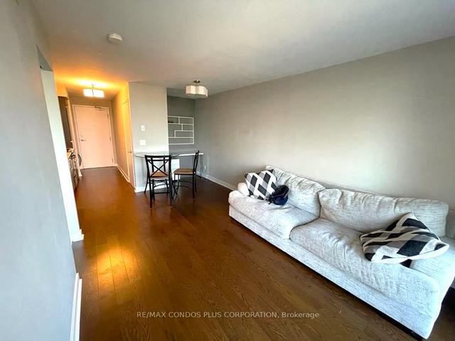 1017 - 320 Richmond St E, Condo with 1 bedrooms, 1 bathrooms and 1 parking in Toronto ON | Image 7