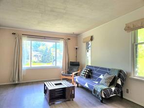 43 34 Avenue Sw, House detached with 2 bedrooms, 1 bathrooms and 3 parking in Calgary AB | Image 3