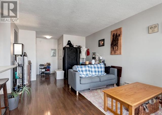 501, - 505 19 Avenue Sw, Condo with 2 bedrooms, 1 bathrooms and 1 parking in Calgary AB | Image 6