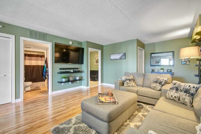 305 - 1483 Maple Ave E, Condo with 1 bedrooms, 1 bathrooms and 1 parking in Milton ON | Image 9