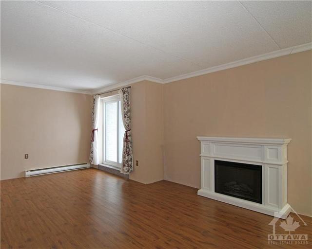 508 - 235 Water Street, Condo with 1 bedrooms, 1 bathrooms and 1 parking in Prescott ON | Image 2