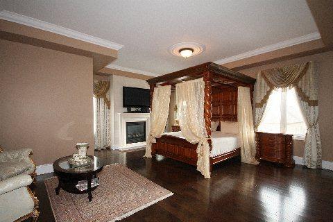 98 Isaiah Dr, House detached with 4 bedrooms, 4 bathrooms and 4 parking in Vaughan ON | Image 12