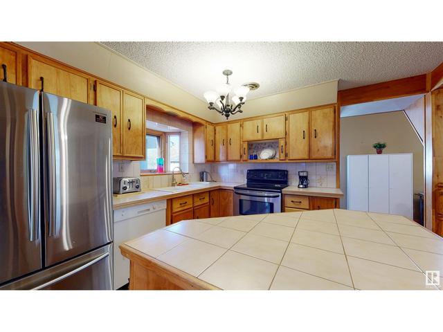 11932 55 St Nw, House detached with 4 bedrooms, 2 bathrooms and null parking in Edmonton AB | Image 12