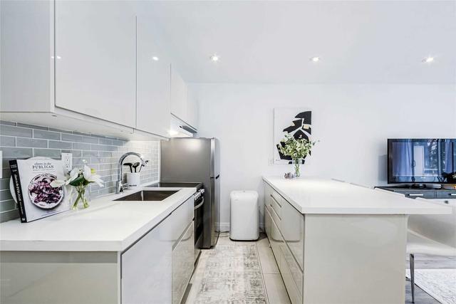 204 - 123 Woodbine Ave, Condo with 0 bedrooms, 1 bathrooms and 1 parking in Toronto ON | Image 2