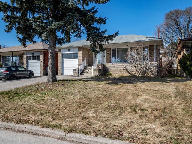 162 Searle Ave, House detached with 4 bedrooms, 3 bathrooms and 5 parking in Toronto ON | Image 12