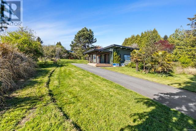 6682 Horne Rd, House detached with 3 bedrooms, 3 bathrooms and 8 parking in Sooke BC | Image 43