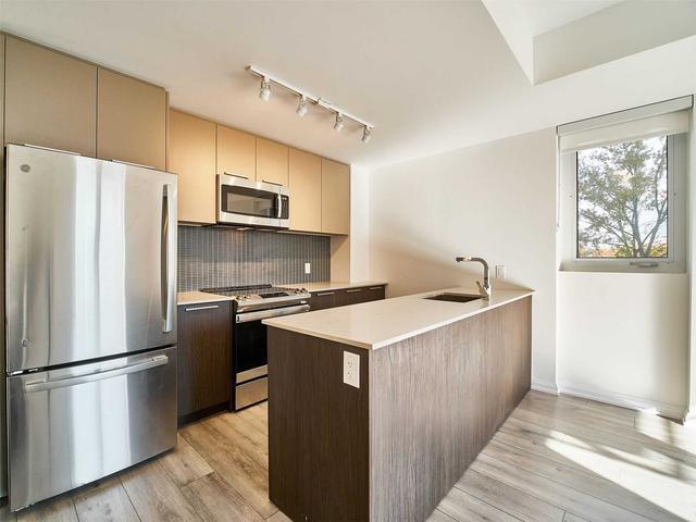 th50 - 10 Brin Dr, Townhouse with 3 bedrooms, 2 bathrooms and 1 parking in Toronto ON | Image 19