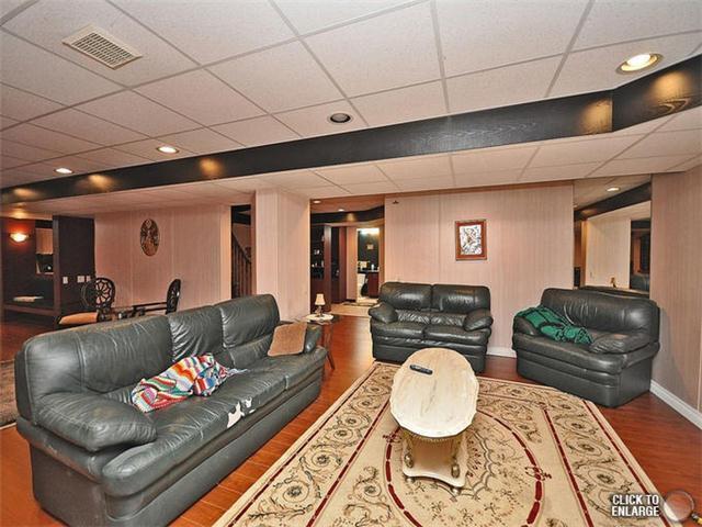 910 Bancroft Dr, House detached with 5 bedrooms, 5 bathrooms and 3 parking in Mississauga ON | Image 16