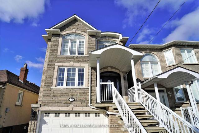 72 Branstone Rd, House detached with 4 bedrooms, 4 bathrooms and 6 parking in Toronto ON | Image 1
