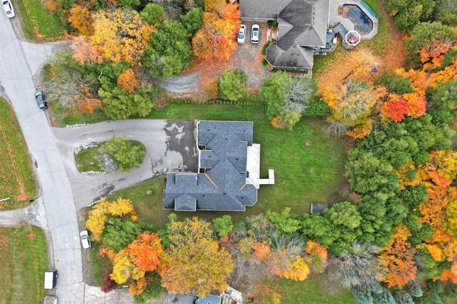 12 Woodland Tr, House detached with 4 bedrooms, 3 bathrooms and 6 parking in Kawartha Lakes ON | Image 35