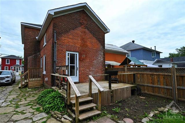 328 Henry Street W, House detached with 3 bedrooms, 2 bathrooms and null parking in Prescott ON | Image 21