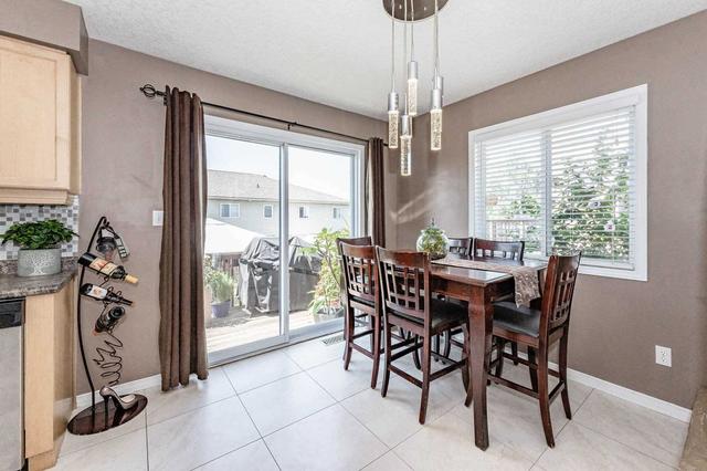190 Severn Dr, House attached with 3 bedrooms, 4 bathrooms and 3 parking in Guelph ON | Image 7