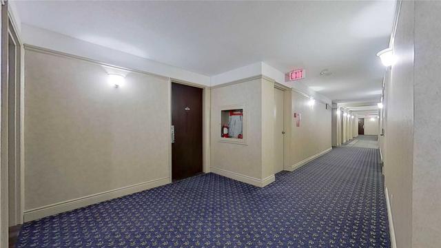 802 - 50 Eglinton Ave W, Condo with 1 bedrooms, 1 bathrooms and 1 parking in Mississauga ON | Image 30