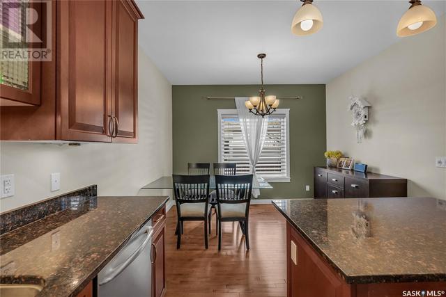 2 - 923 5th Avenue N, House attached with 2 bedrooms, 2 bathrooms and null parking in Saskatoon SK | Image 16