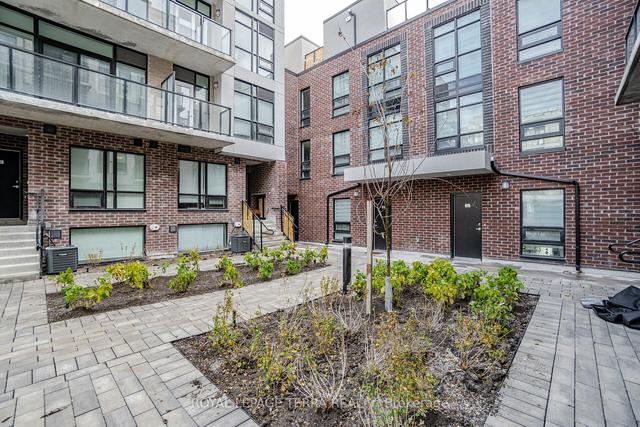 28 - 871 Sheppard Ave W, Townhouse with 3 bedrooms, 3 bathrooms and 1 parking in Toronto ON | Image 21