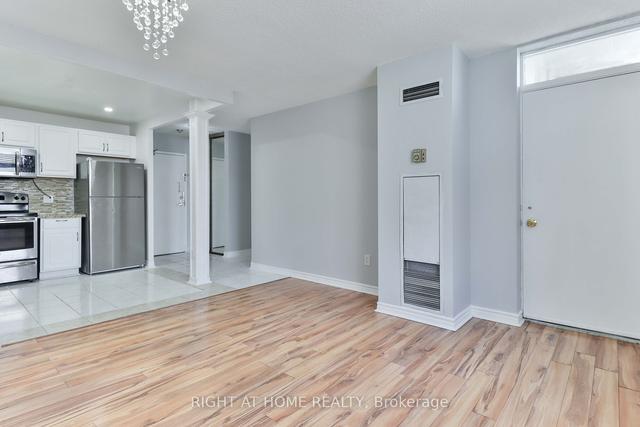 1608 - 3559 Eglinton Ave W, Condo with 2 bedrooms, 1 bathrooms and 1 parking in Toronto ON | Image 11