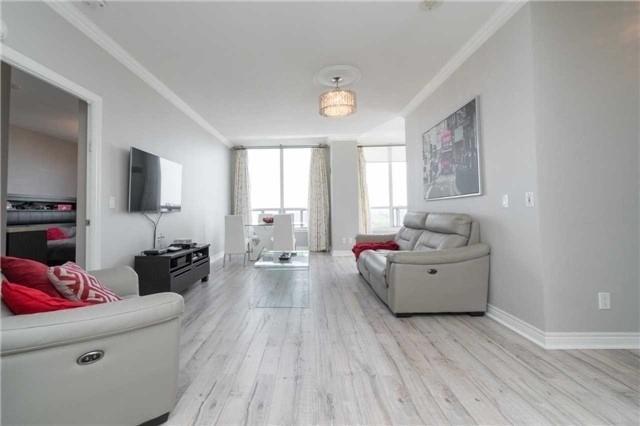 Uph 09 - 50 Disera Dr, Condo with 3 bedrooms, 2 bathrooms and 2 parking in Vaughan ON | Image 5