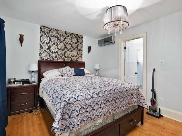 58 Ashbury Ave, House semidetached with 4 bedrooms, 3 bathrooms and 1 parking in Toronto ON | Image 11