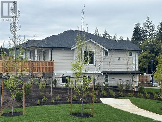2172 Triangle Trail, House detached with 5 bedrooms, 4 bathrooms and 6 parking in Langford BC | Image 43