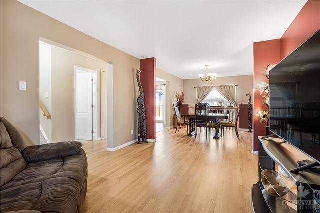 2182 Cecile Crescent, House detached with 3 bedrooms, 3 bathrooms and 6 parking in Clarence Rockland ON | Image 6