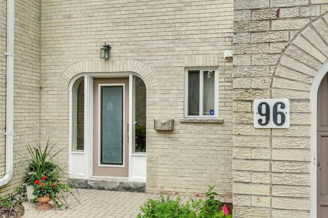 96 Crimson Millway, Townhouse with 2 bedrooms, 4 bathrooms and 1 parking in Toronto ON | Image 1