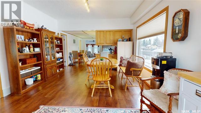 302 2nd Avenue E, House detached with 3 bedrooms, 2 bathrooms and null parking in Blaine Lake SK | Image 5