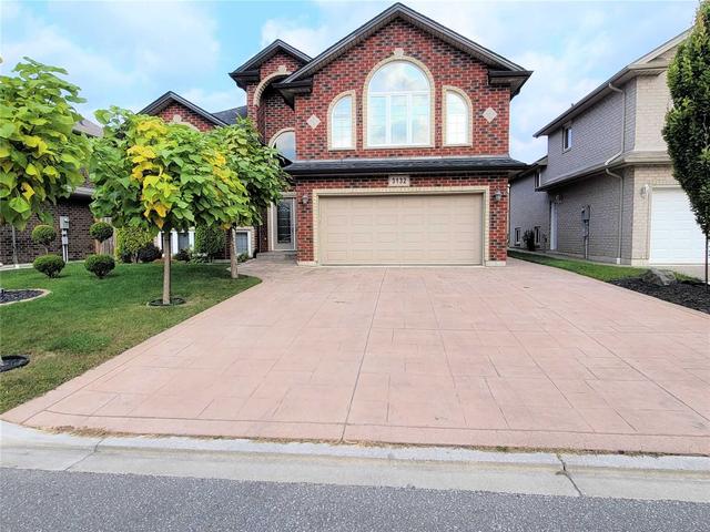 3132 Leisure Cres, House detached with 3 bedrooms, 2 bathrooms and 8 parking in Windsor ON | Image 1