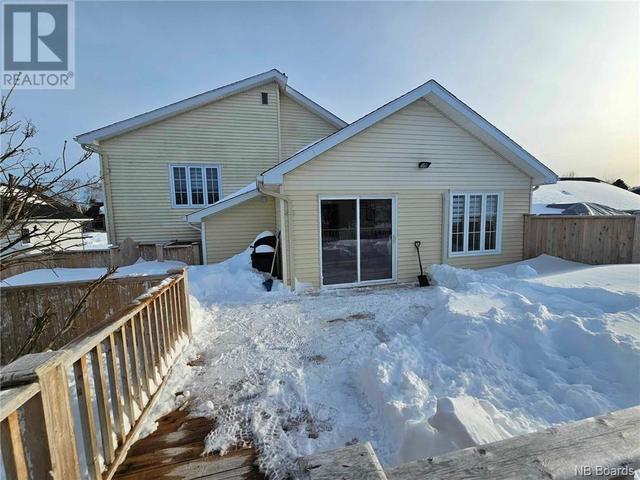 1066 Sycamore, House detached with 4 bedrooms, 2 bathrooms and null parking in Bathurst NB | Image 7