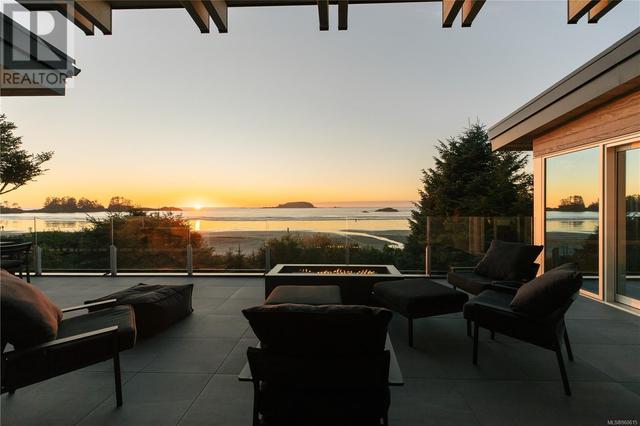 1305 Lynn Rd, House detached with 7 bedrooms, 9 bathrooms and 3 parking in Tofino BC | Image 35