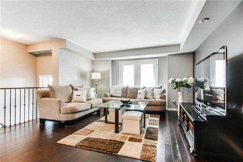 8 - 5725 Tenth Line, Townhouse with 3 bedrooms, 3 bathrooms and 2 parking in Mississauga ON | Image 3